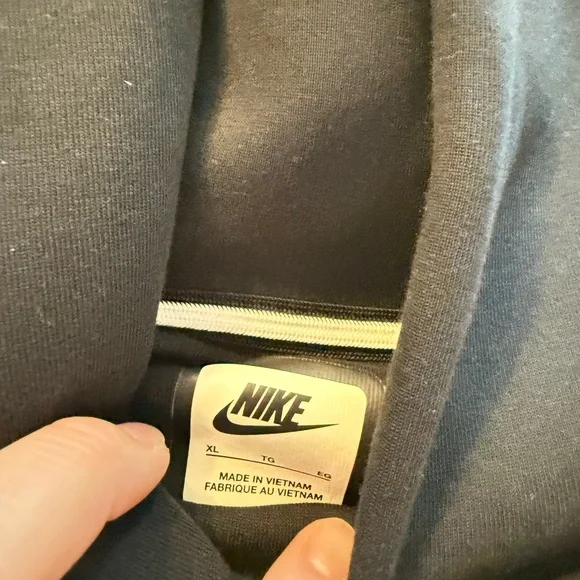 Set of 3 Nike Tech Fleece Asymmetrical Hoodie - Picture 4 of 13